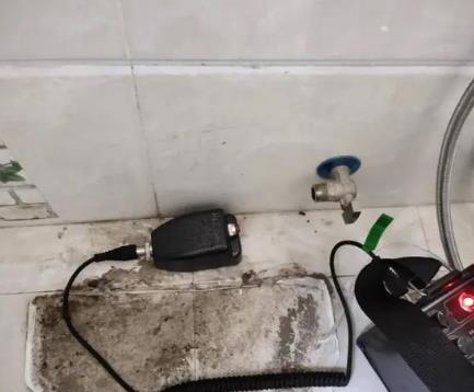 乾县屋顶漏水维修公司分享下卫生间漏水的危害及解决方法